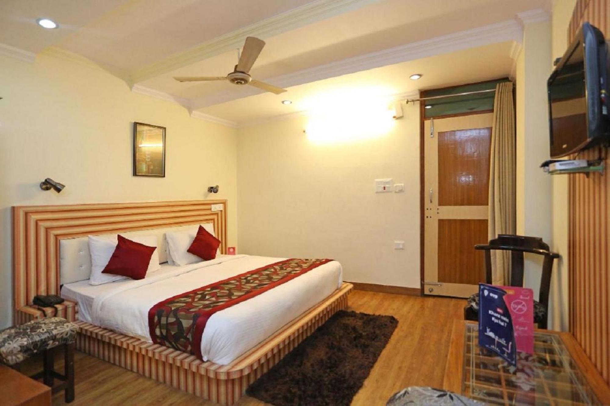 Goroomgo Moon Nainital Near Naini Lake - Parking & Lift Facilities -Hygiene And Spacious Room - Best Seller Esterno foto